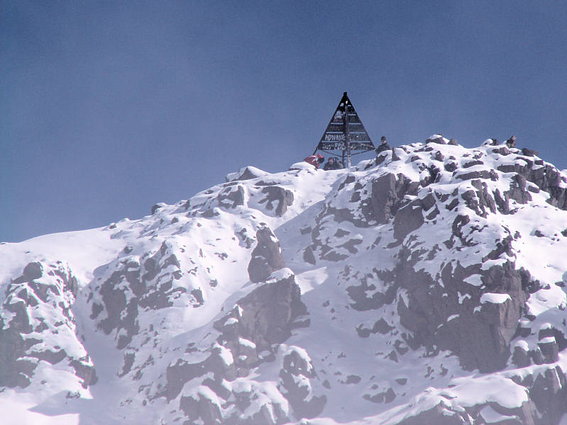 Toubkal via aglzim
